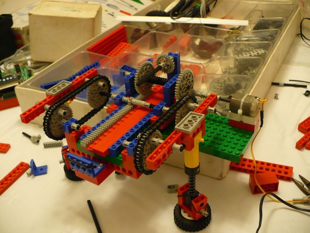 :cursos:introrobotica:2008-2:grupo4:Robotica_005.jpg